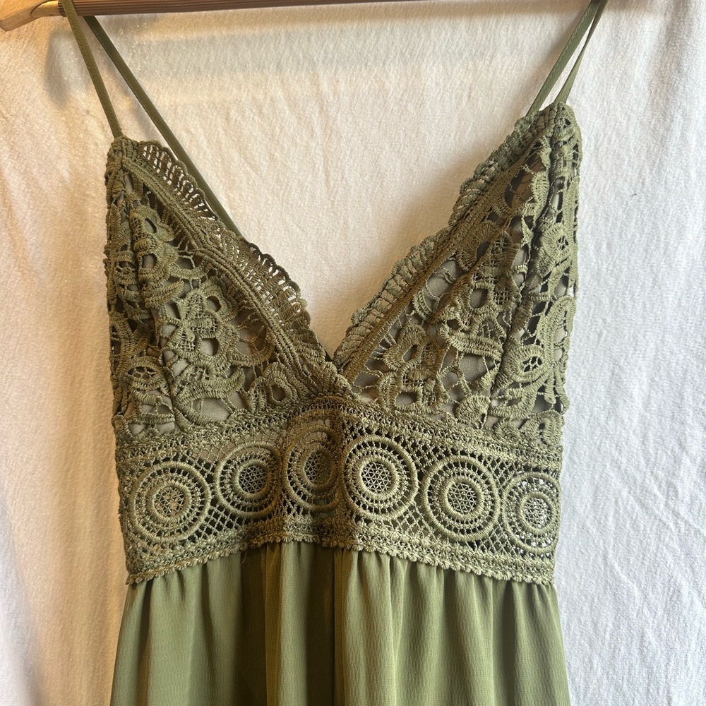 Jolashes Olive Green Crochet Lace Wide-Leg Jumpsuit – Size Small - Picture 3 of 5